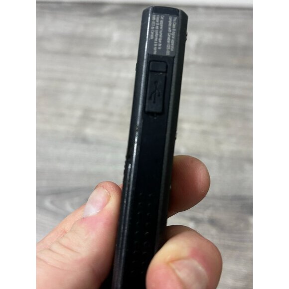 Sony Digital Voice Recorder Hand Held Silver Model ICD-P210 - Picture 7 of 9